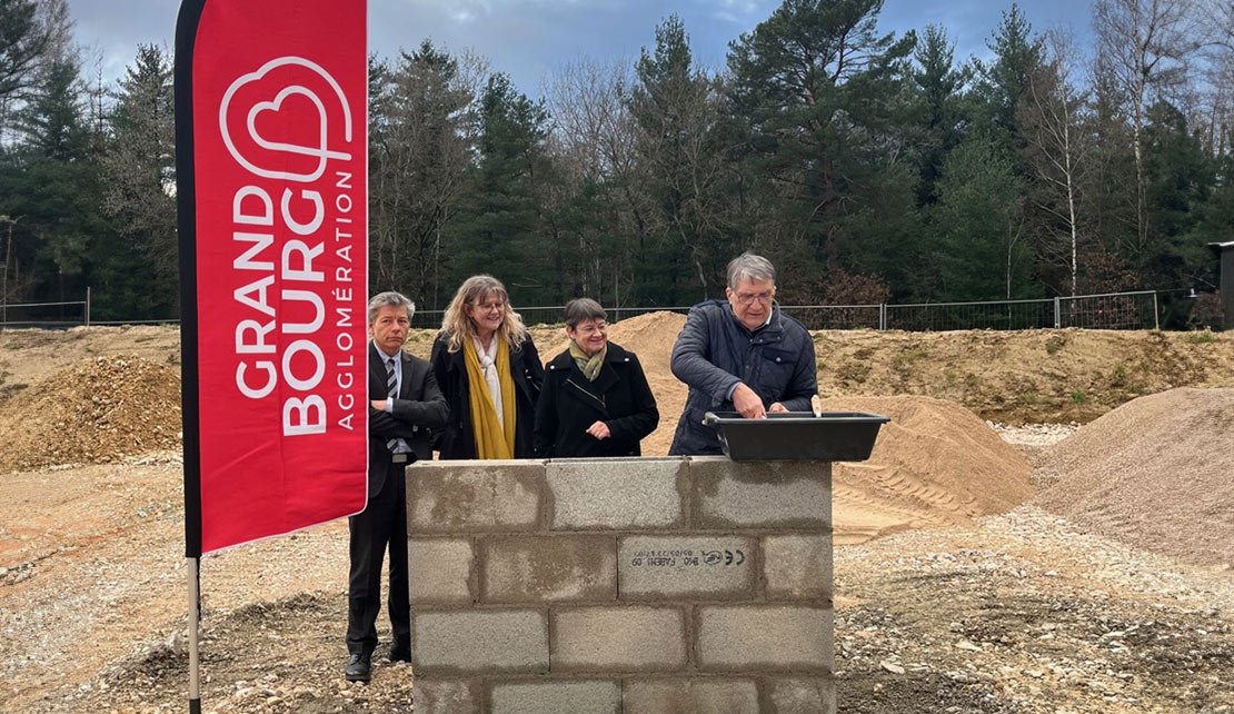 Lancement des travaux du village d’artisans à Val-Revermont.