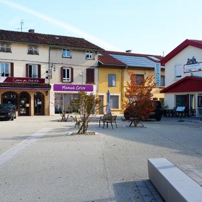 Place Du 3 Septembre Apres Travaux Montrevel En Bresse